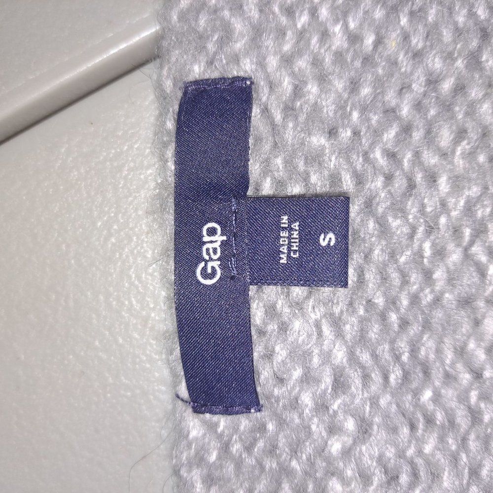 Gap Ladies Pullover sweater NWOT - Picture 5 of 10